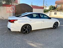 نيسان ألتيما